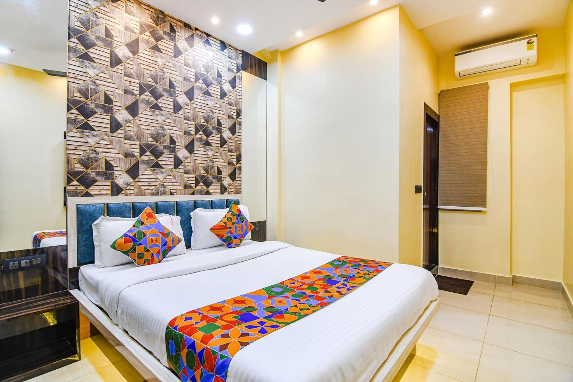 Fabhotel Royal Park Inn - Nr Eden Garden Stadium Колката Екстериор снимка