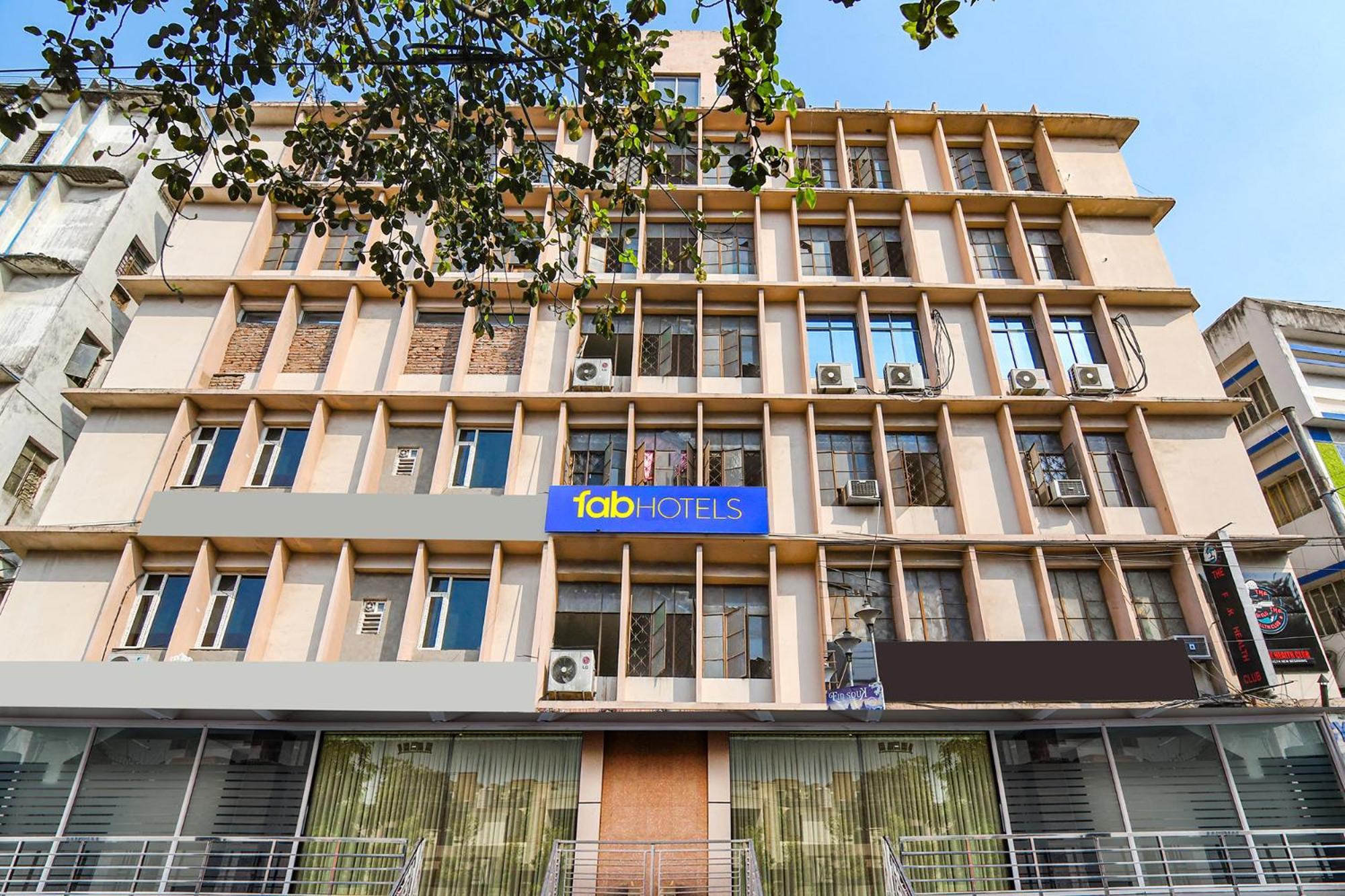 Fabhotel Royal Park Inn - Nr Eden Garden Stadium Колката Екстериор снимка
